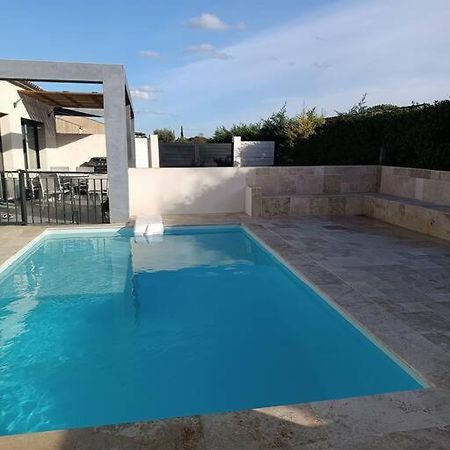 Charmant Studio Avec Piscine Villemoustaussou المظهر الخارجي الصورة